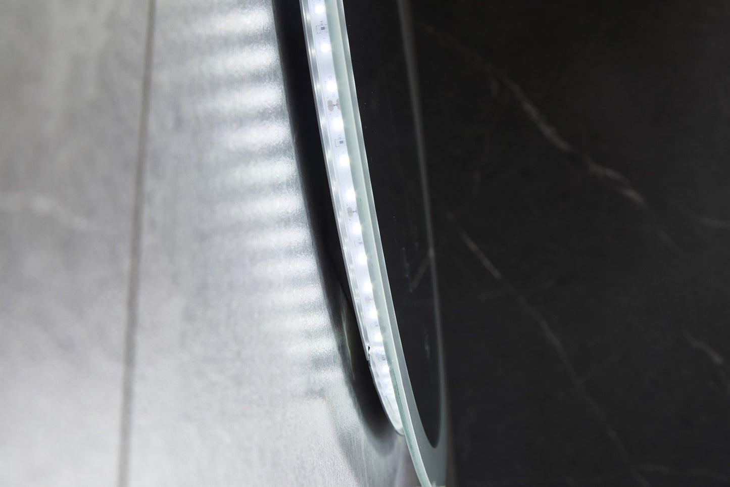 Miroir rond 60 cm sans cadre, éclairage LED encastré et anti-condensation