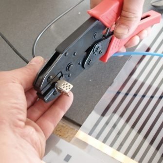 Pince à sertir pour connecteurs