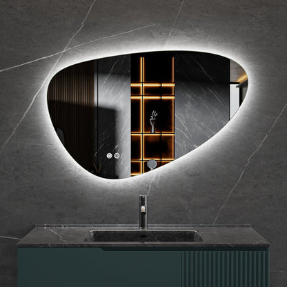 Miroir asymétrique à forme organique, éclairage LED et chauffage anti-buée 140 cm de large et 75 cm de haut