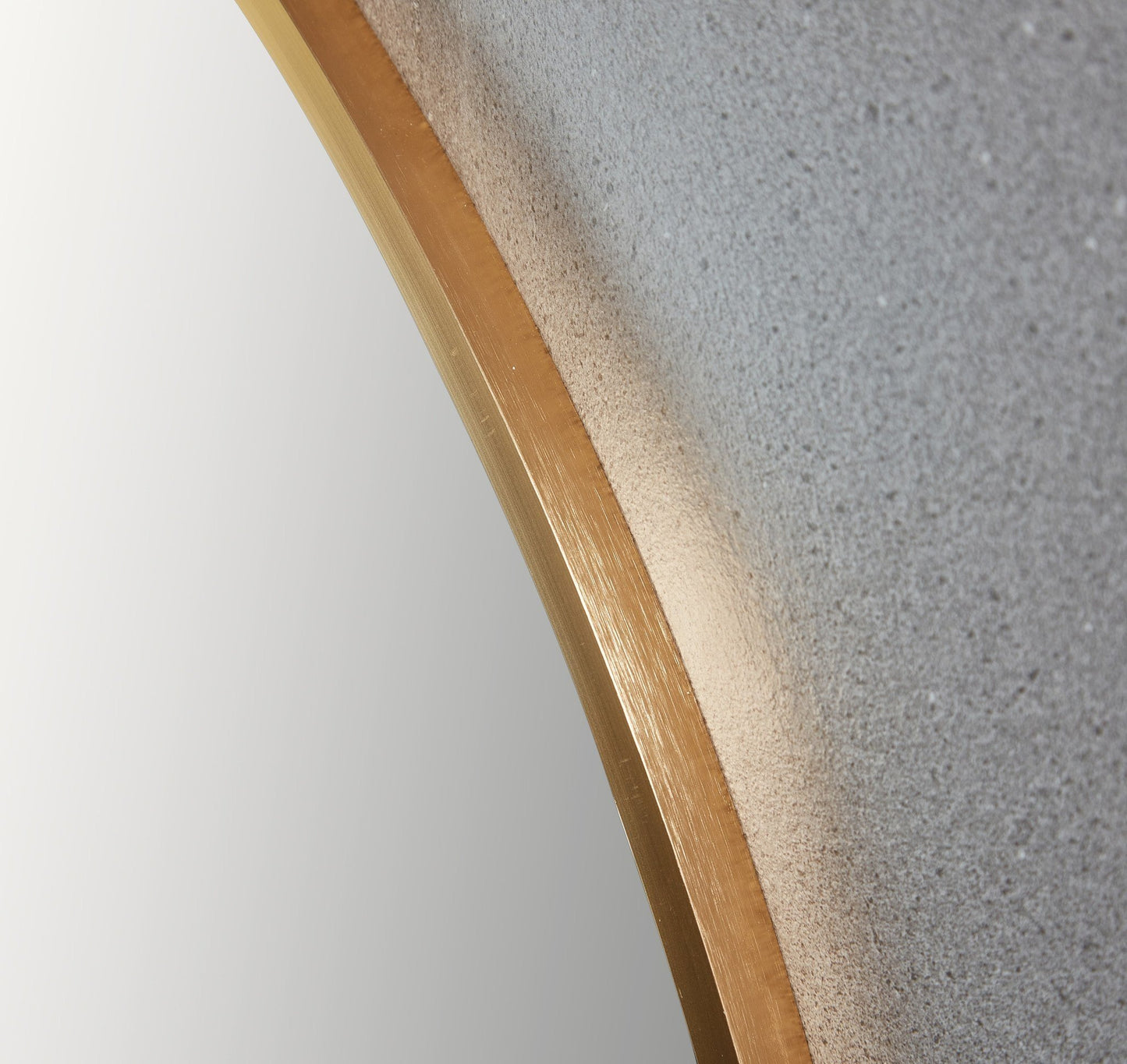 Specchio rotondo 80 cm con cornice dorata