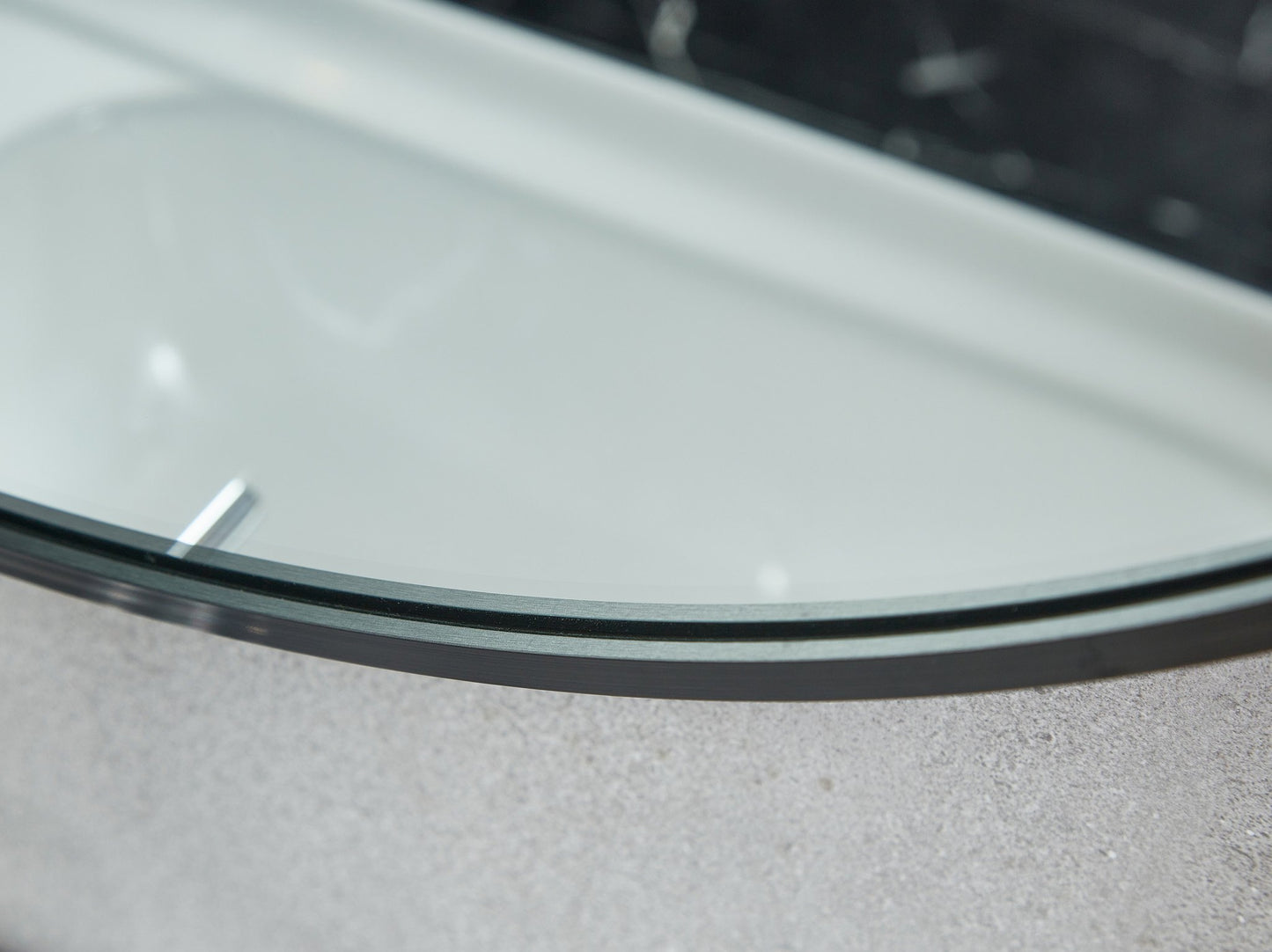 80cm round mirror with trendy strap and black frame