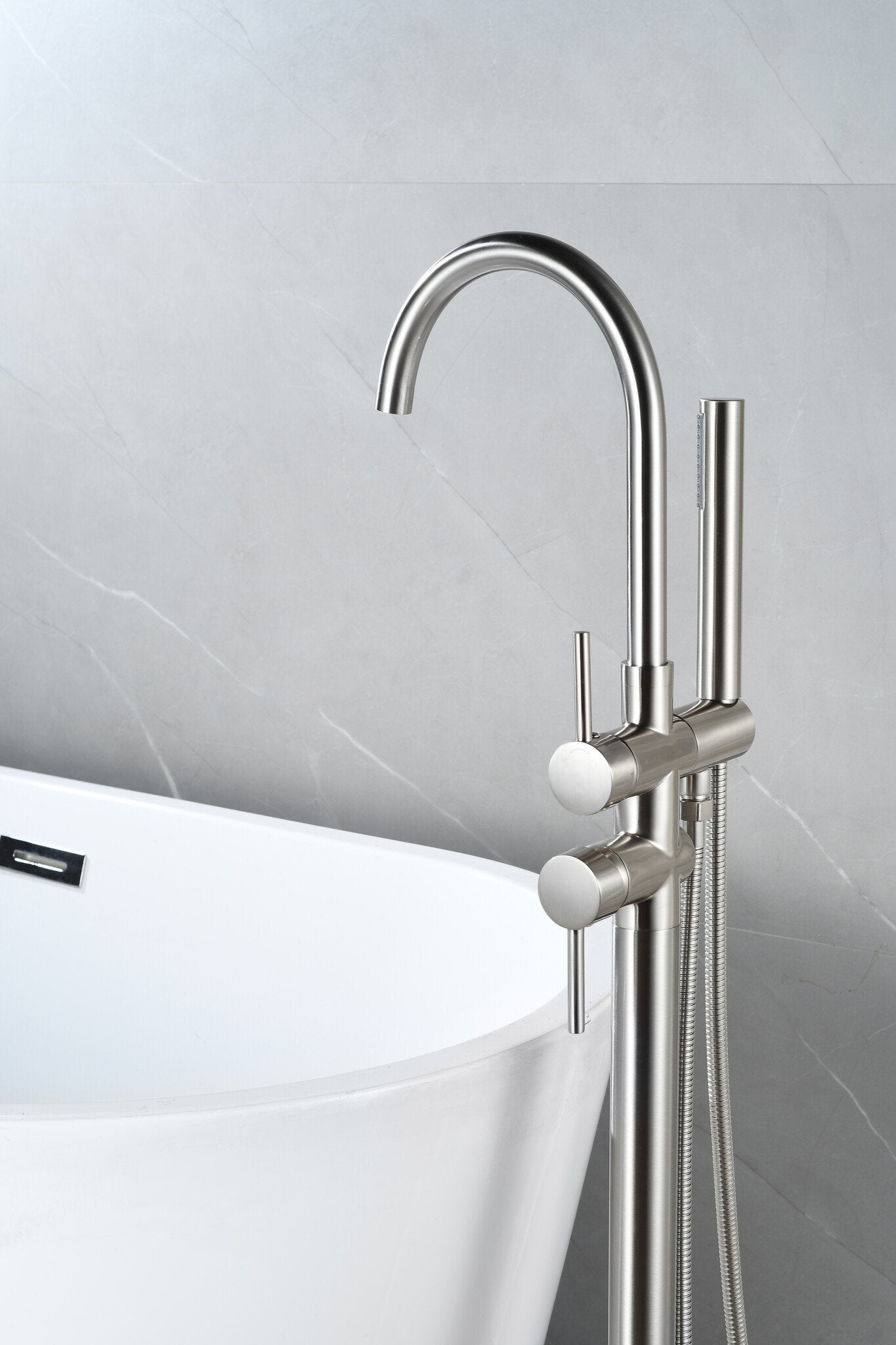 Mélangeur bain sur pied - avec douchette -chrome