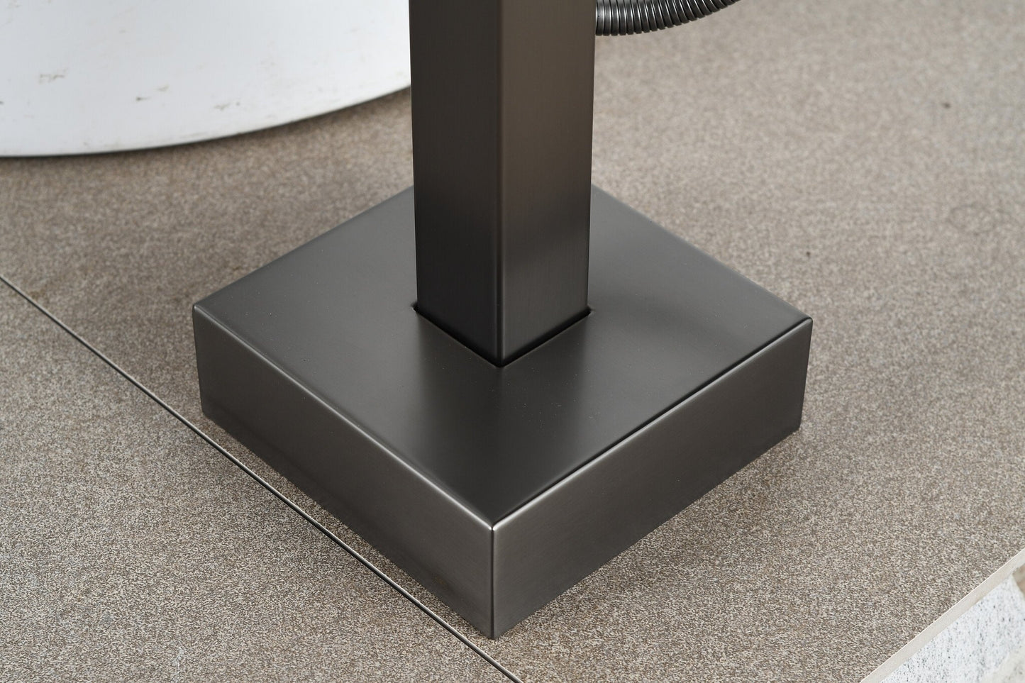 Mélangeur bain sur pied - avec douchette -chrome